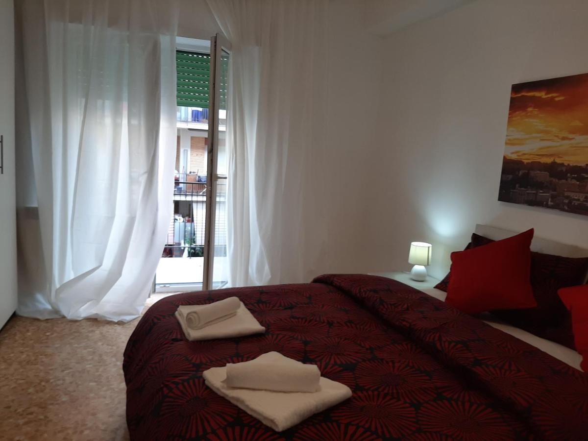 Centro Monti Tiburtini B&B Roma מראה חיצוני תמונה
